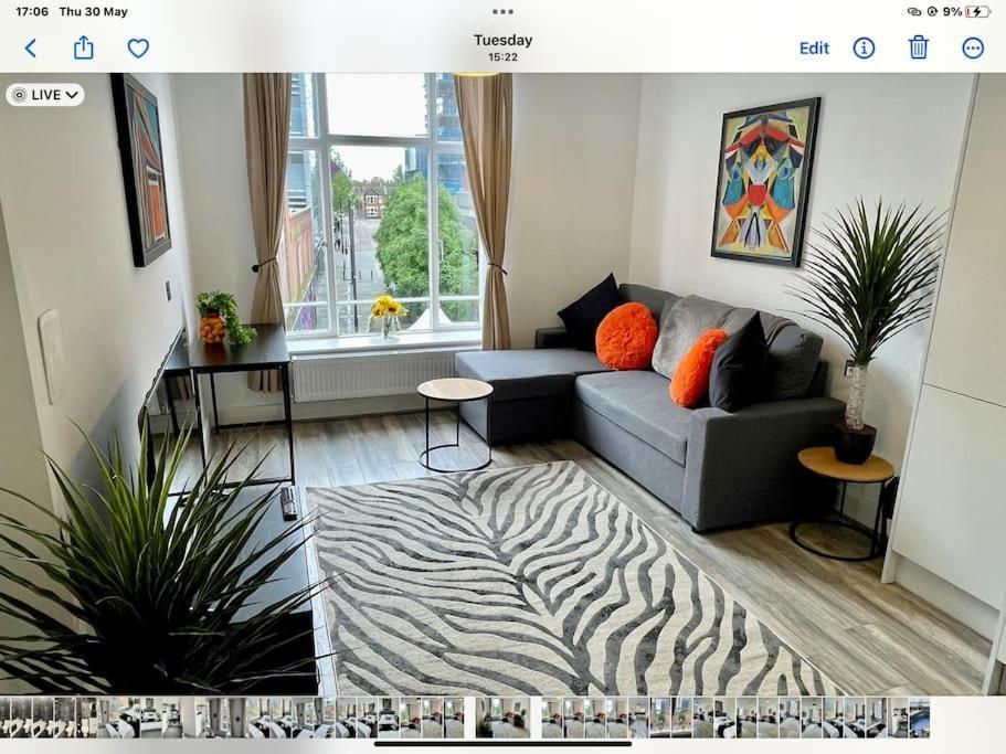 Nero View, Southend City High Street 외부 사진
